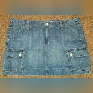 Vintage Ultra Low Rise Old Navy Denim Skirt - size 16